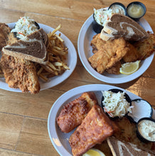 Load image into Gallery viewer, 2025-2026 Wisconsin Fish Fry Destinations Guide
